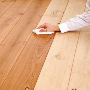 HG - Huile pour sols en bois Produit N°60 2