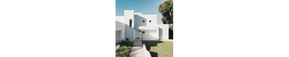 A la Maison